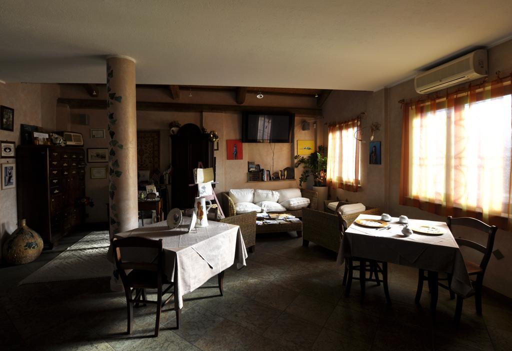 B&B Edera Castagnole Piemonte Eksteriør bilde