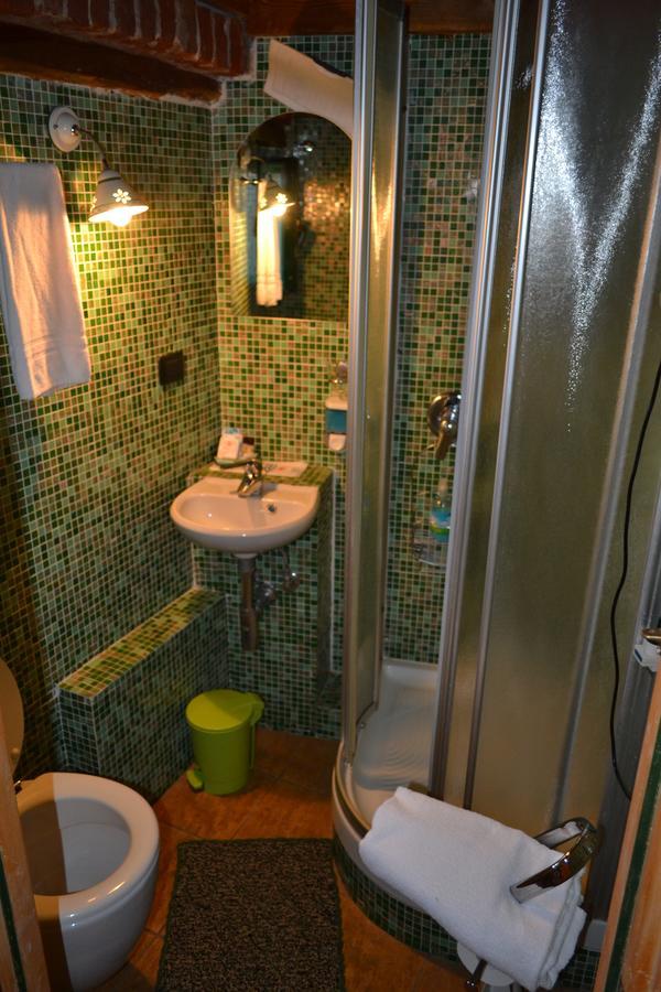 B&B Edera Castagnole Piemonte Eksteriør bilde
